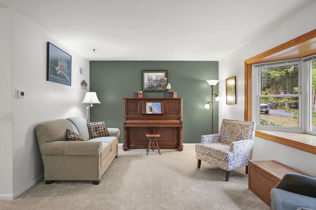 Photo of 4707 Winnequah ROAD, Monona, WI 53716 (MLS # 2018641)