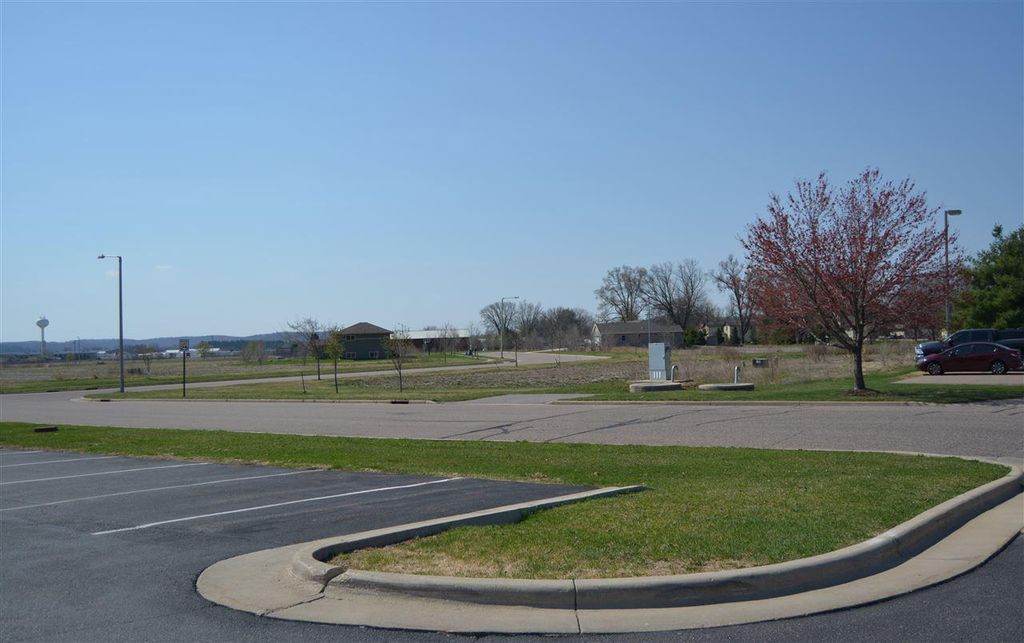 Photo of L10 Sunrise DRIVE, Spring Green, WI 53588 (MLS # 2018715)