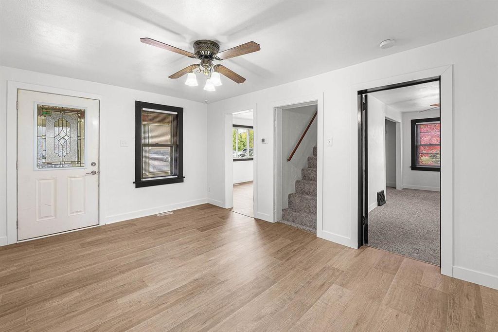 Photo of 197 N Lincoln AVENUE, Fond Du Lac, WI 54935 (MLS # 50317669)