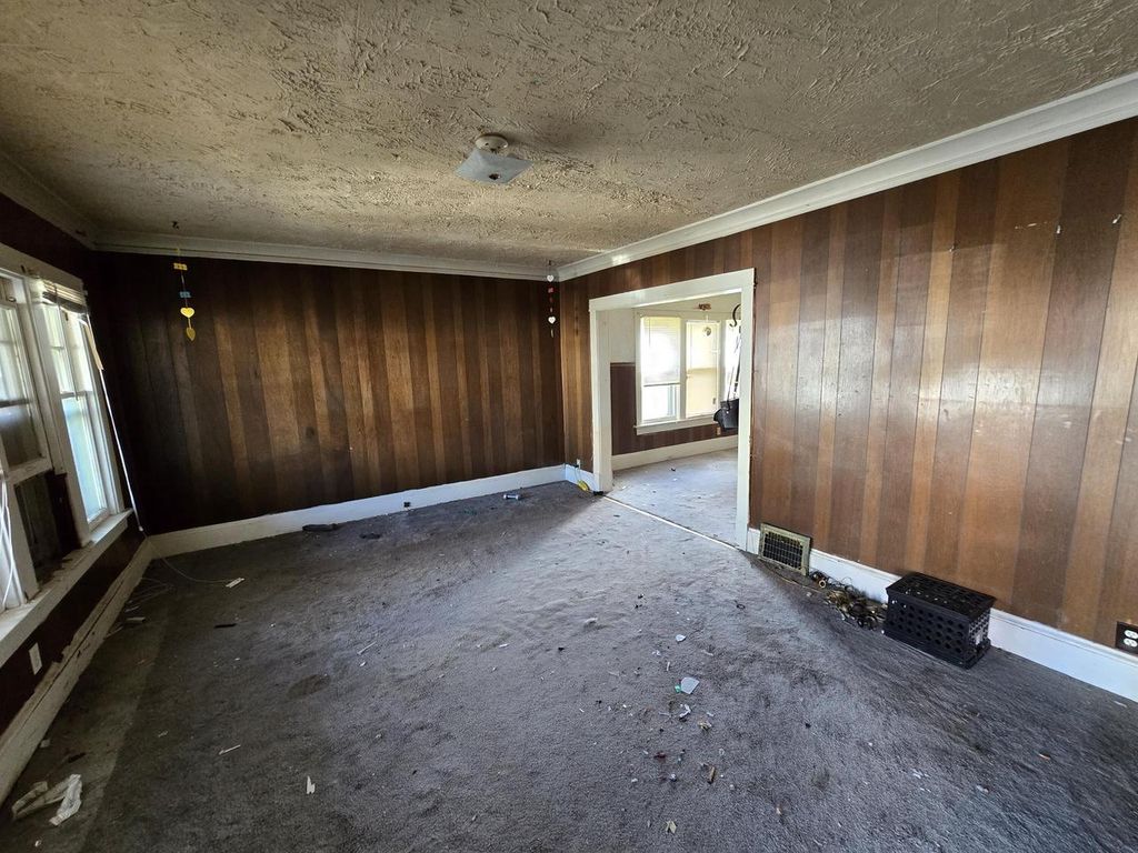 Photo of 3421 N 21st STREET #3423, Milwaukee, WI 53206 (MLS # 1958026)