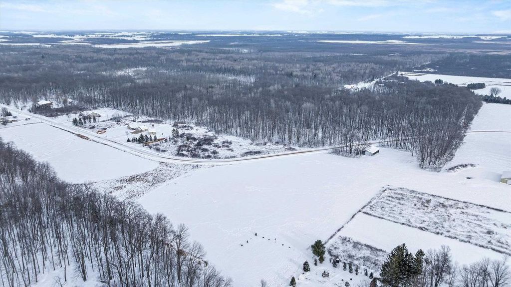 Photo of Lot 16 Lorene DRIVE, Marshfield, WI 54449 (MLS # 22505813)