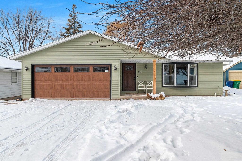 Photo of 526 Bader STREET, Green Bay, WI 54302 (MLS # 50319087)