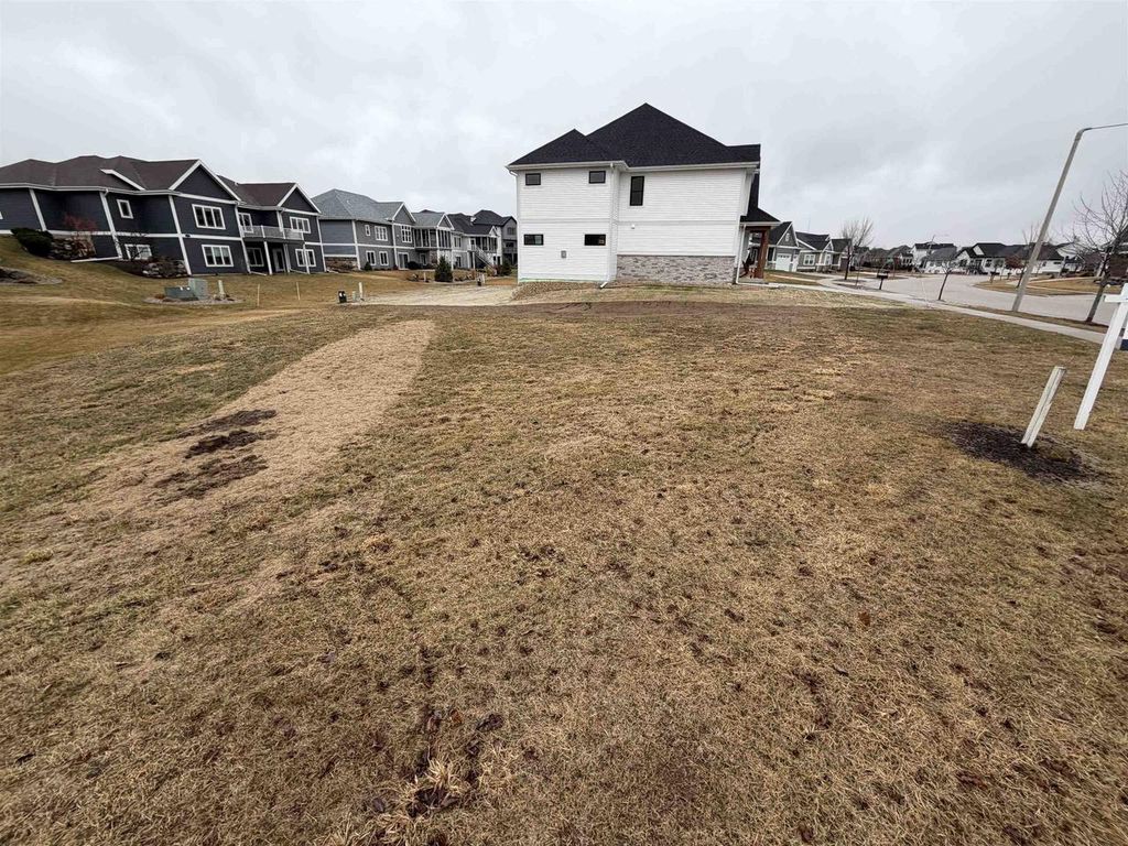 Photo of 4154 Hanover DRIVE, Deforest, WI 53532 (MLS # 2018198)