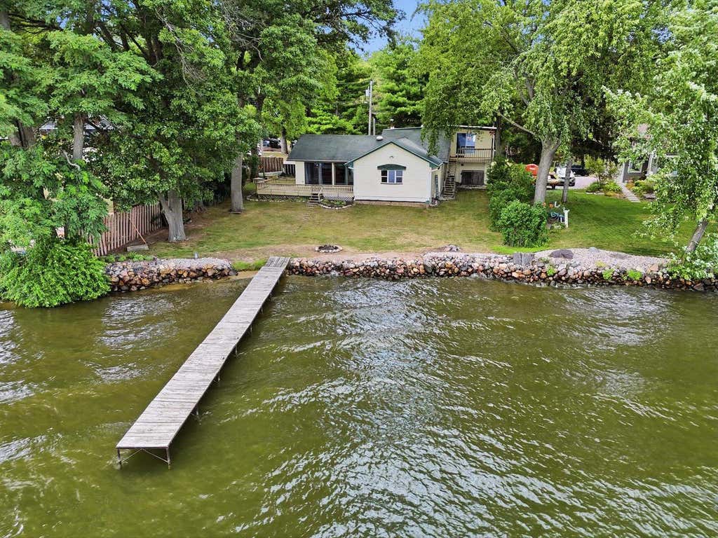 Photo of 40 Bayer LANE, Wisconsin Dells, WI 53965 (MLS # 2028870)