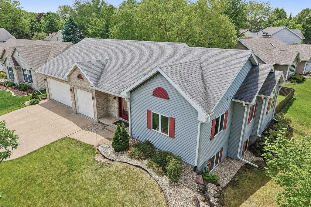 Photo of 310 N High Point ROAD, Madison, WI 53717 (MLS # 2022237)