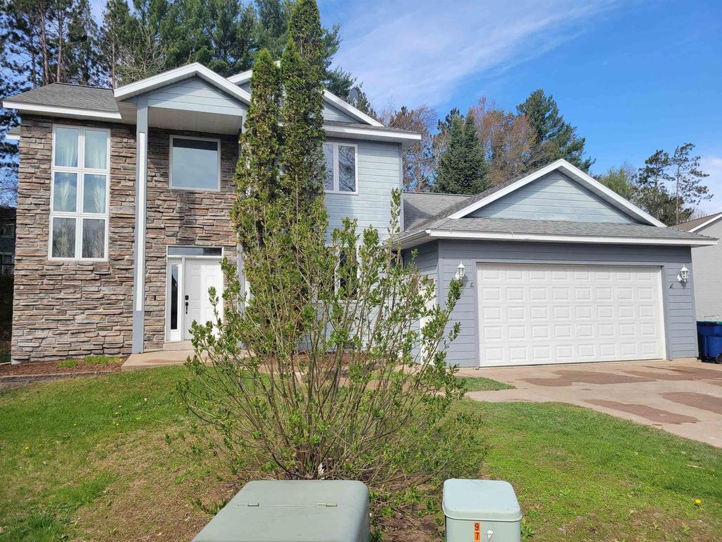 Photo of 506 Roger DRIVE, Wausau, WI 54401 (MLS # 22601830)