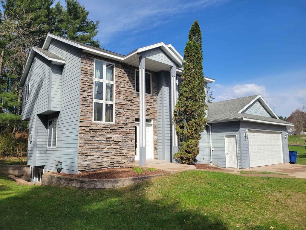 Photo of 506 Roger DRIVE, Wausau, WI 54401 (MLS # 22601830)