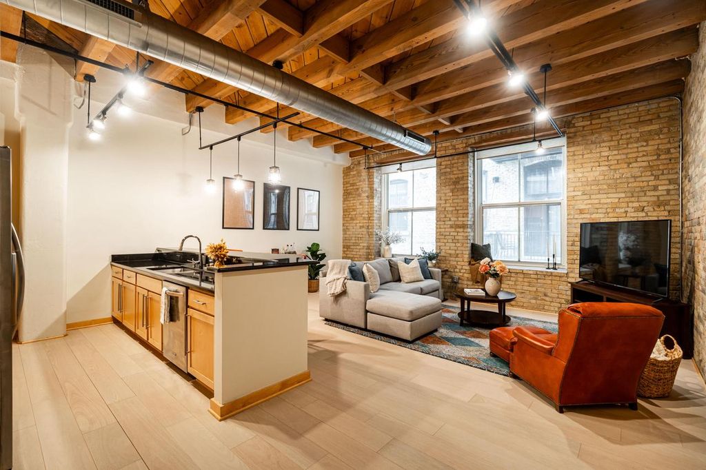 Photo of 191 N Broadway #202, Milwaukee, WI 53202 (MLS # 1953614)