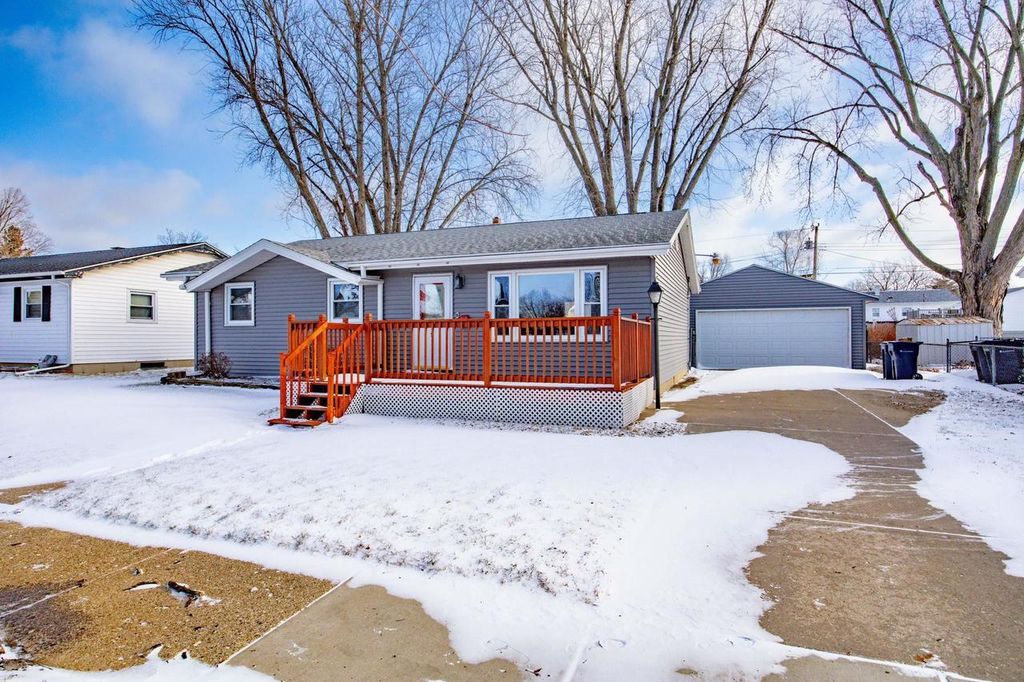 Photo of 1517 S Arch STREET, Janesville, WI 53546 (MLS # 2014143)