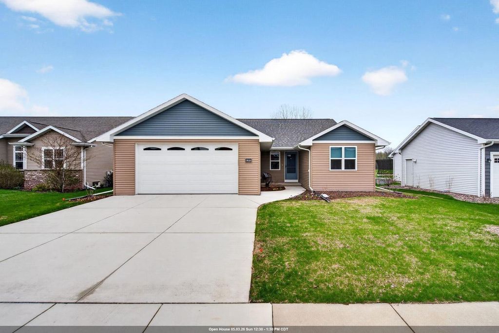 Photo of N9036 Papermaker Pass, Menasha, WI 54952 (MLS # 50324432)