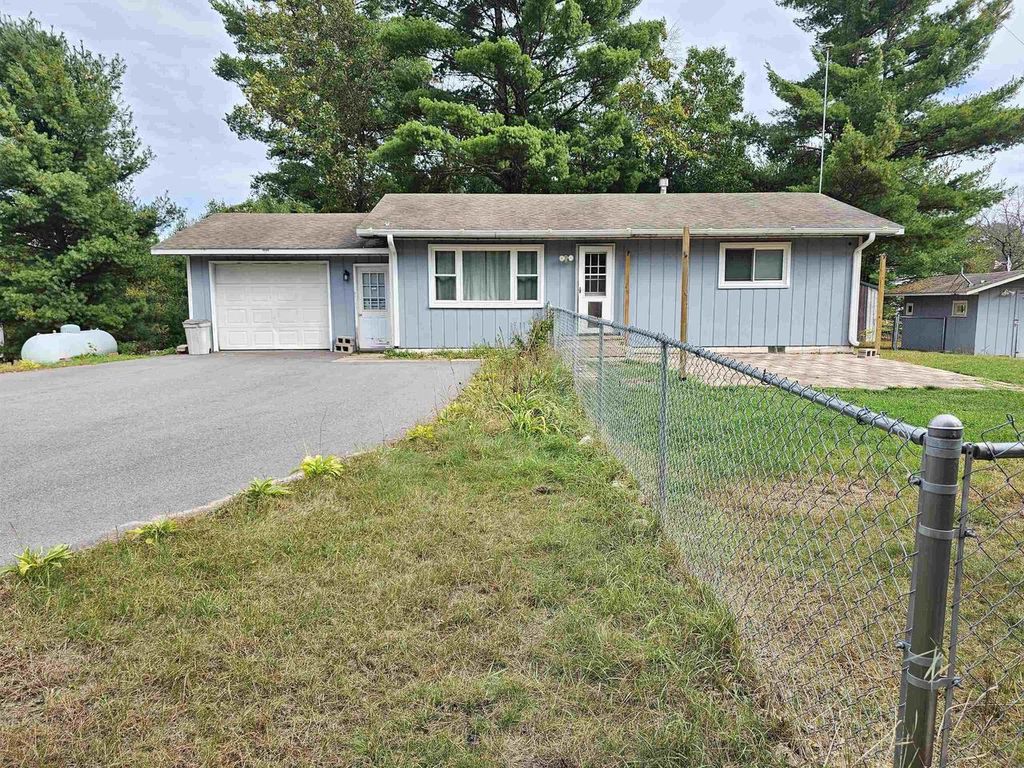 Photo of N8634 4th AVENUE, Westfield, WI 53964 (MLS # 2009199)