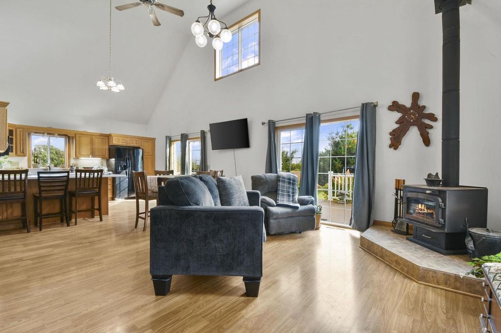 Photo of N3240 County Road BB, Columbus, WI 53925 (MLS # 2009212)