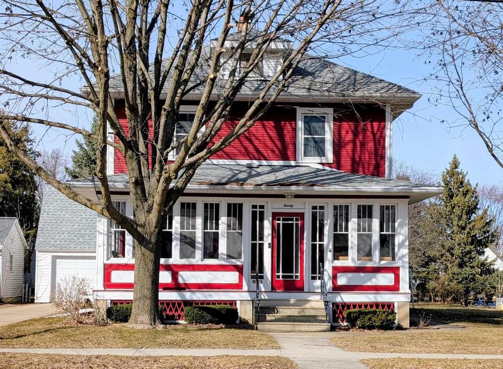 Photo of 20 W Brown STREET, Waupun, WI 53963 (MLS # 2017998)