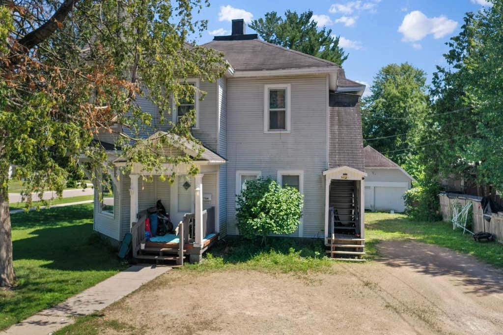 Photo of 704 W Picnic STREET, Shawano, WI 54166 (MLS # 50329085)