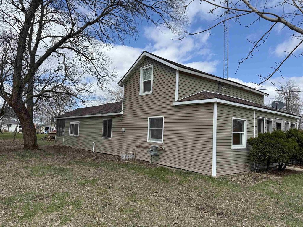 Photo of 106 N 2nd STREET, Avoca, WI 53506 (MLS # 2020508)