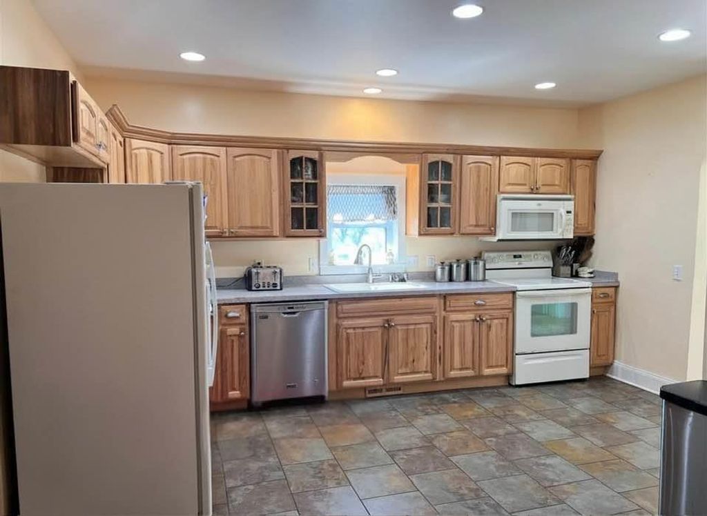 Photo of 107 Richards STREET, Ridgeway, WI 53582 (MLS # 2021762)