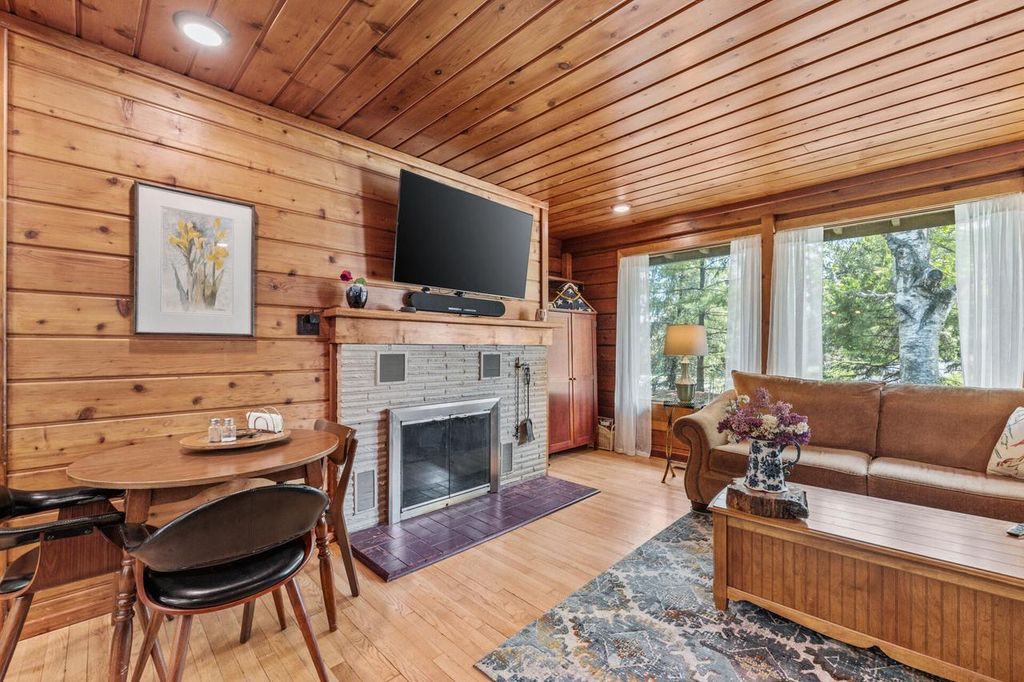 Photo of 7124 Pioneer ROAD, Cedarburg, WI 53012 (MLS # 1963436)