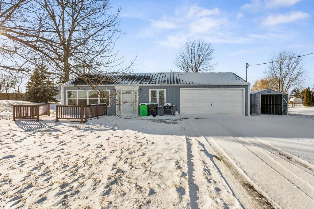 Photo of N9535 State Park ROAD, Appleton, WI 54915 (MLS # 50320051)