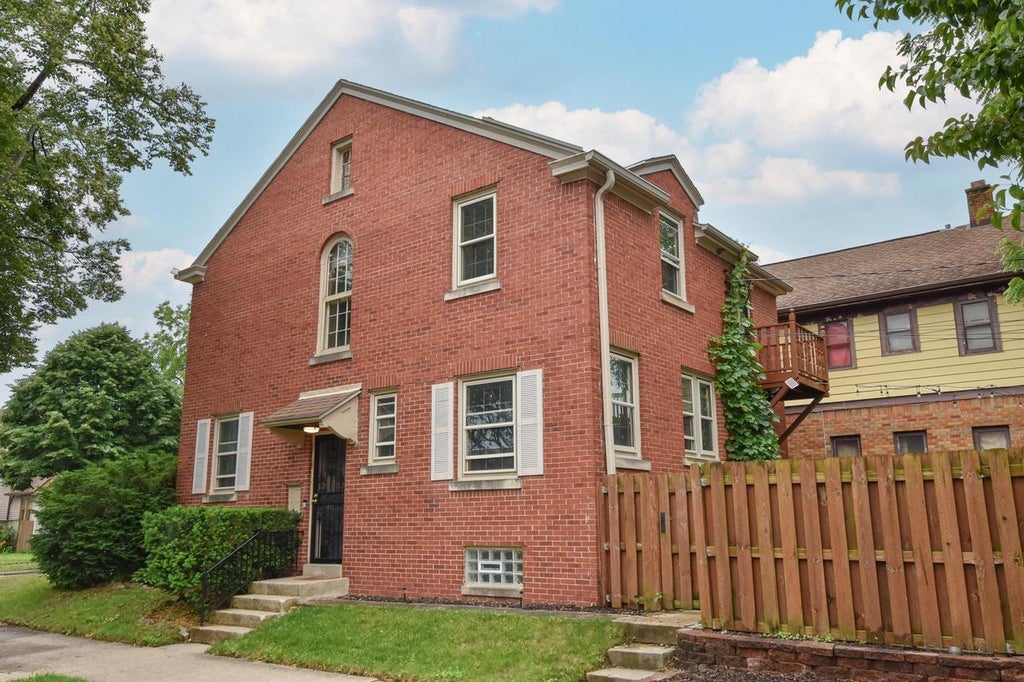 Photo of 3177 N 52nd STREET, Milwaukee, WI 53216 (MLS # 1967464)