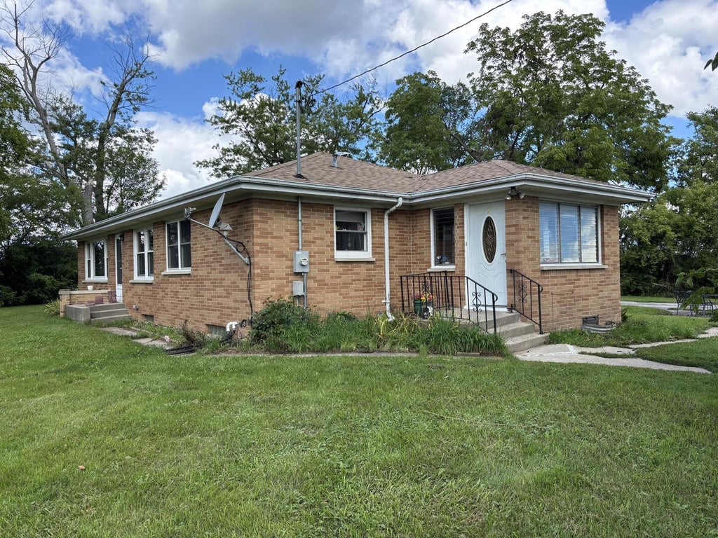 Photo of 22436 Schroeder ROAD, Kansasville, WI 53139 (MLS # 1980977)