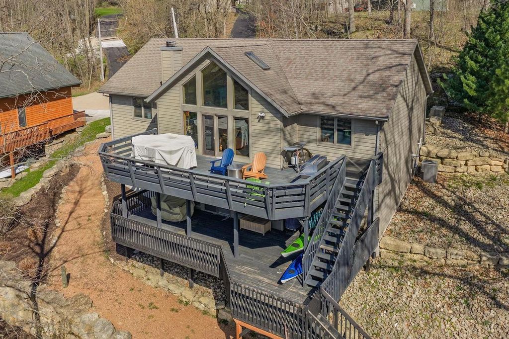 Photo of S752 W Redstone DRIVE, La Valle, WI 53941 (MLS # 2023500)