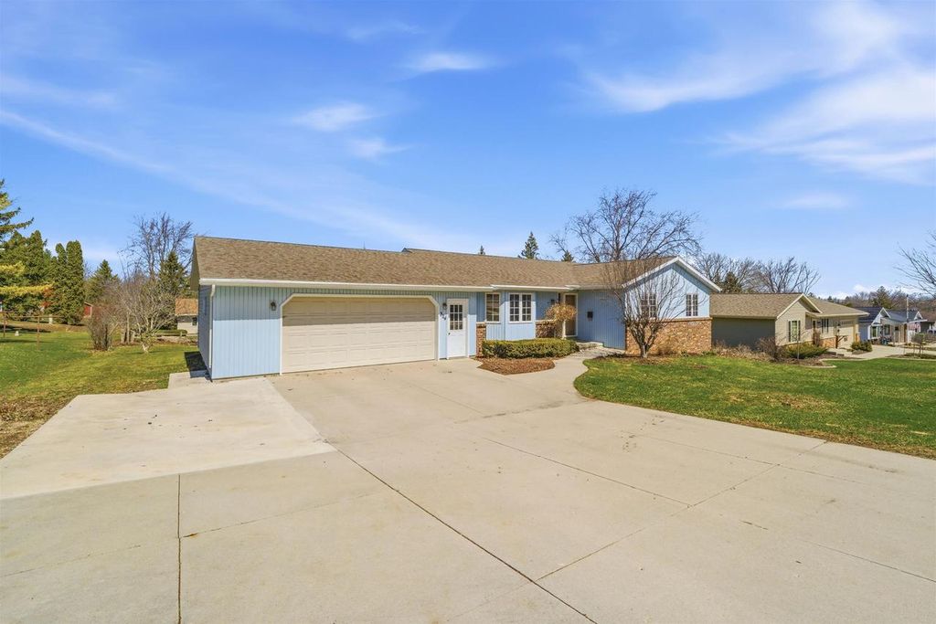 Photo of 324 W Grand STREET, Chilton, WI 53014 (MLS # 50323460)