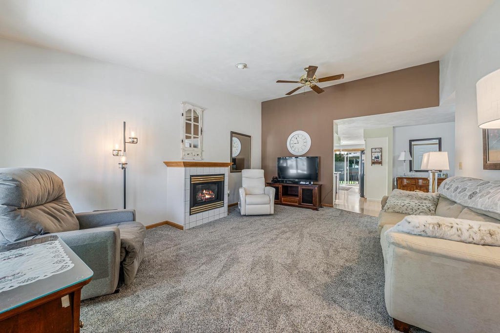 Photo of 219 Parkside COURT, Kimberly, WI 54136 (MLS # 50330137)