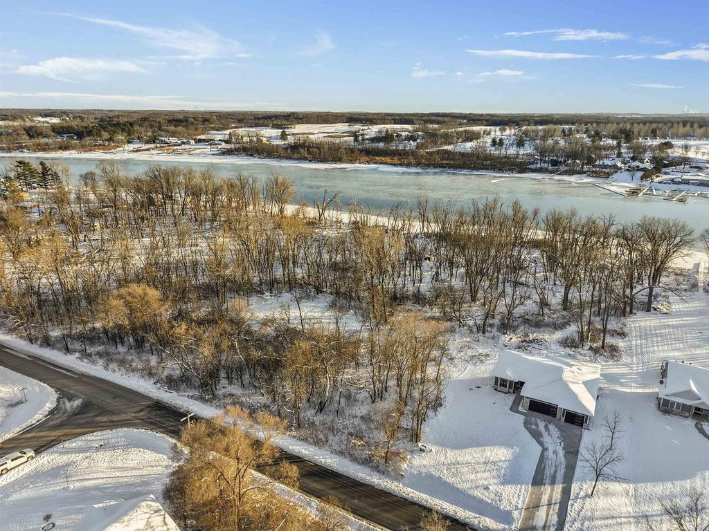 Photo of Lot 6 E Mallwood DRIVE, Edgerton, WI 53534 (MLS # 2014055)