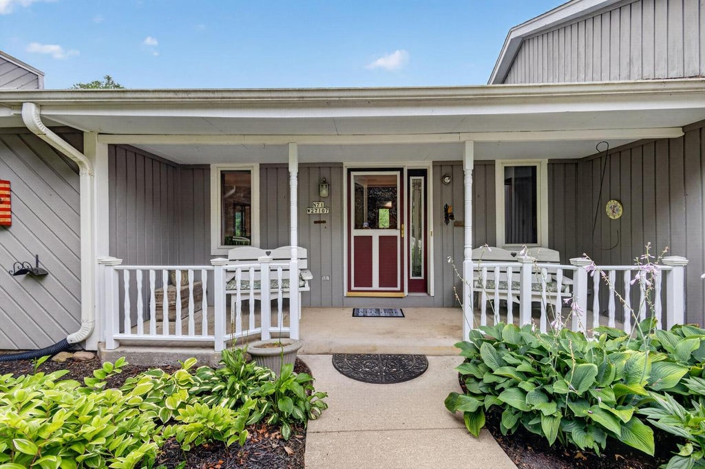 Photo of N71W27107 Meadow Wood LANE, Lisbon, WI 53089 (MLS # 1975907)