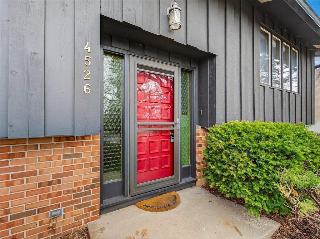 Photo of 4526 Pawnee PASS, Fitchburg, WI 53711 (MLS # 2019812)