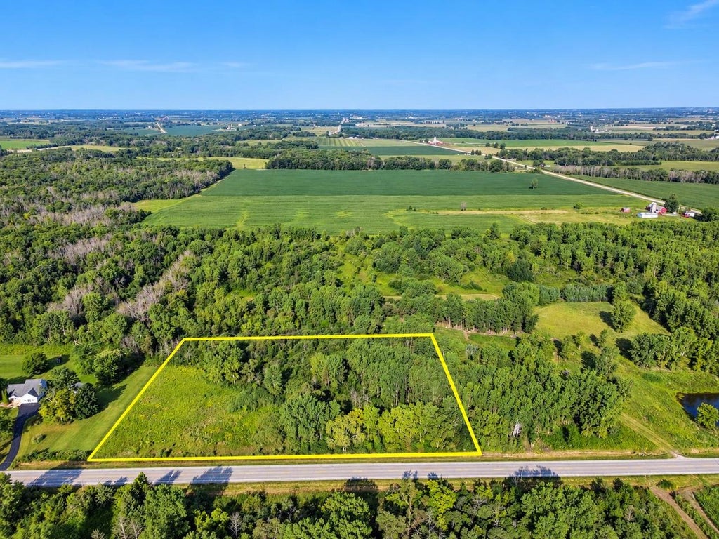 Photo of N9155 County Rd U, Seymour, WI 54165 (MLS # 50332982)