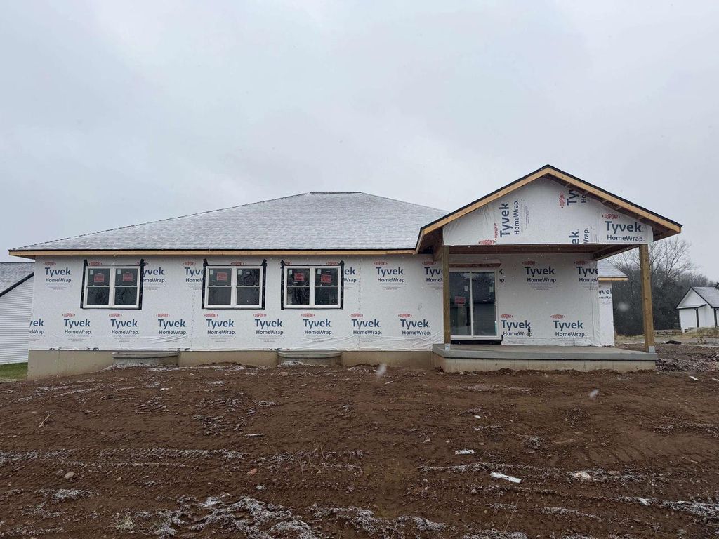 Photo of 422 Eisenhower STREET, Baraboo, WI 53913 (MLS # 2013195)