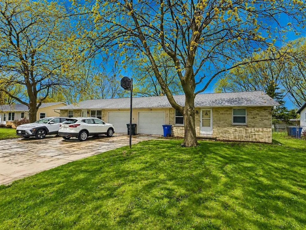 Photo of 1665 W Paulson ROAD, Green Bay, WI 54313 (MLS # 50324615)