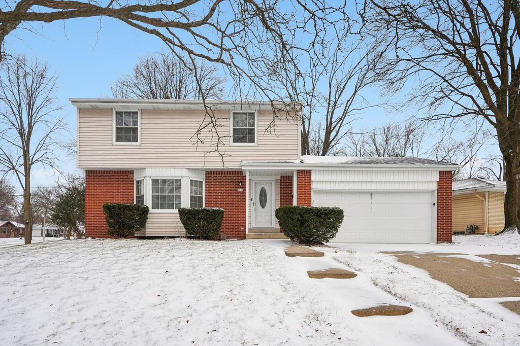 Photo of 9630 W Rio STREET, Milwaukee, WI 53225 (MLS # 1946475)