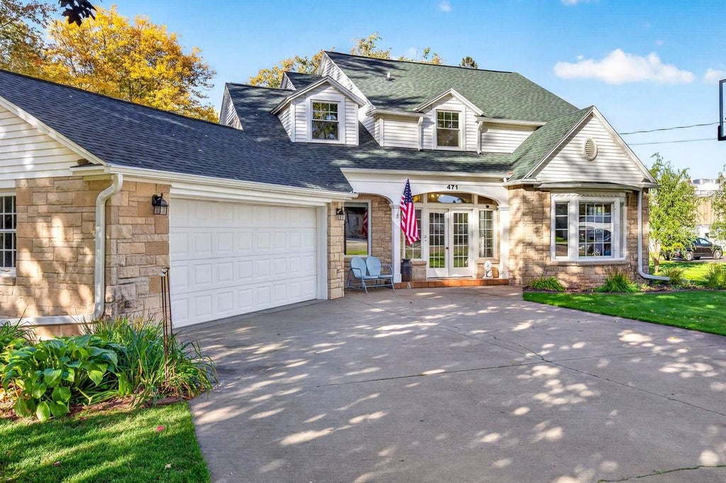 Photo of 471 Holland COURT, Kaukauna, WI 54130 (MLS # 50334105)