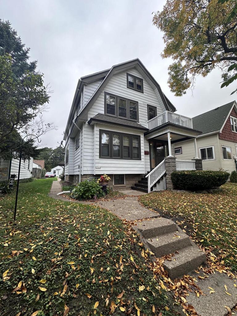 Photo of 3751 S Kansas AVENUE #3751A, Milwaukee, WI 53207 (MLS # 1985311)
