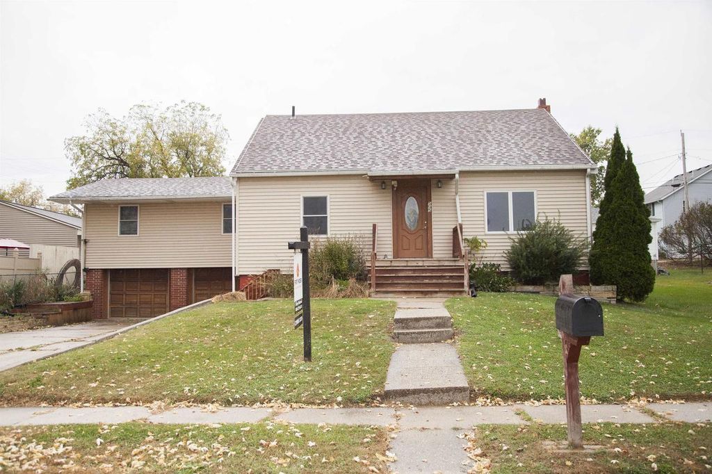 Photo of 505 Main STREET, Hollandale, WI 53544 (MLS # 2003705)