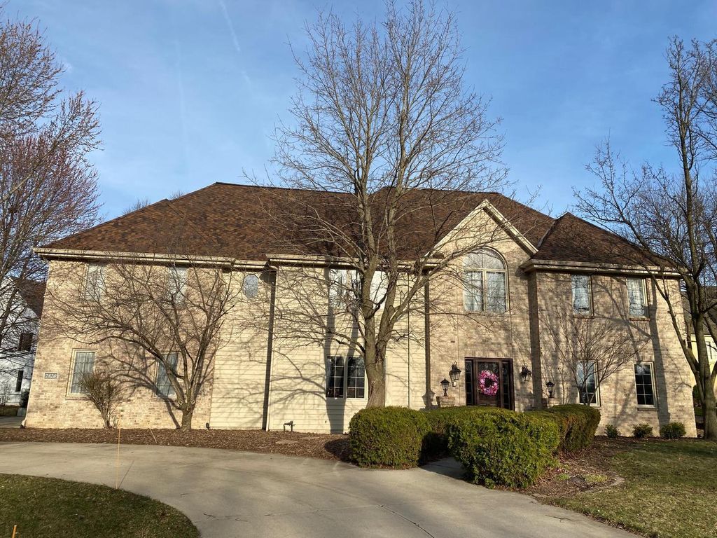 Photo of 2820 Norman DRIVE, Brookfield, WI 53045 (MLS # 1956298)