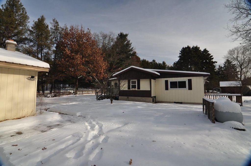 Photo of 3624 11th LANE, Wisconsin Dells, WI 53965 (MLS # 2013906)