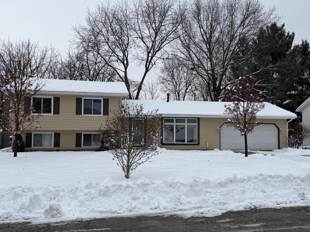 Photo of 624 Lewis STREET, Burlington, WI 53105 (MLS # 1944391)