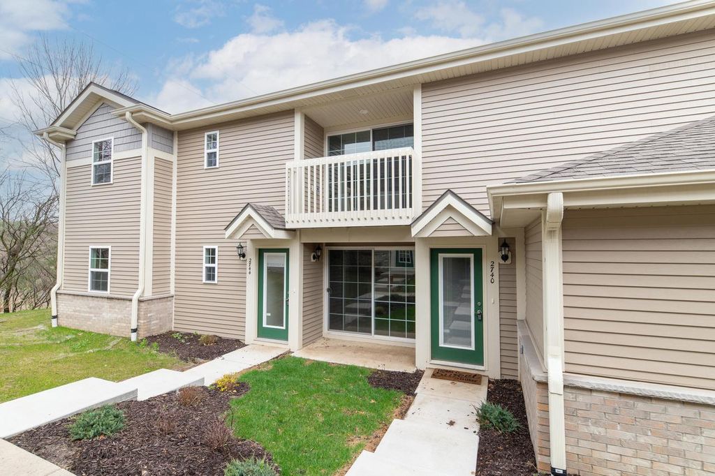 Photo of 2740 Hidden DRIVE #71, Saint Francis, WI 53235 (MLS # 1958532)