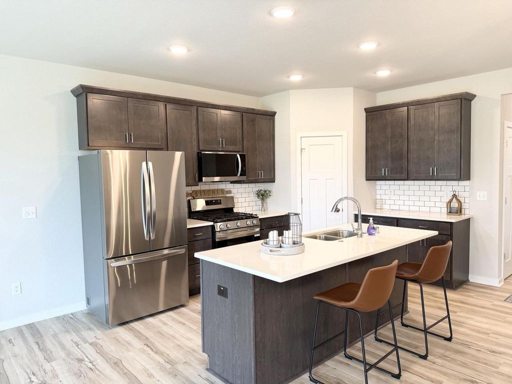 Photo of N161W21960 Daisy DRIVE, Jackson, WI 53037 (MLS # 1944972)