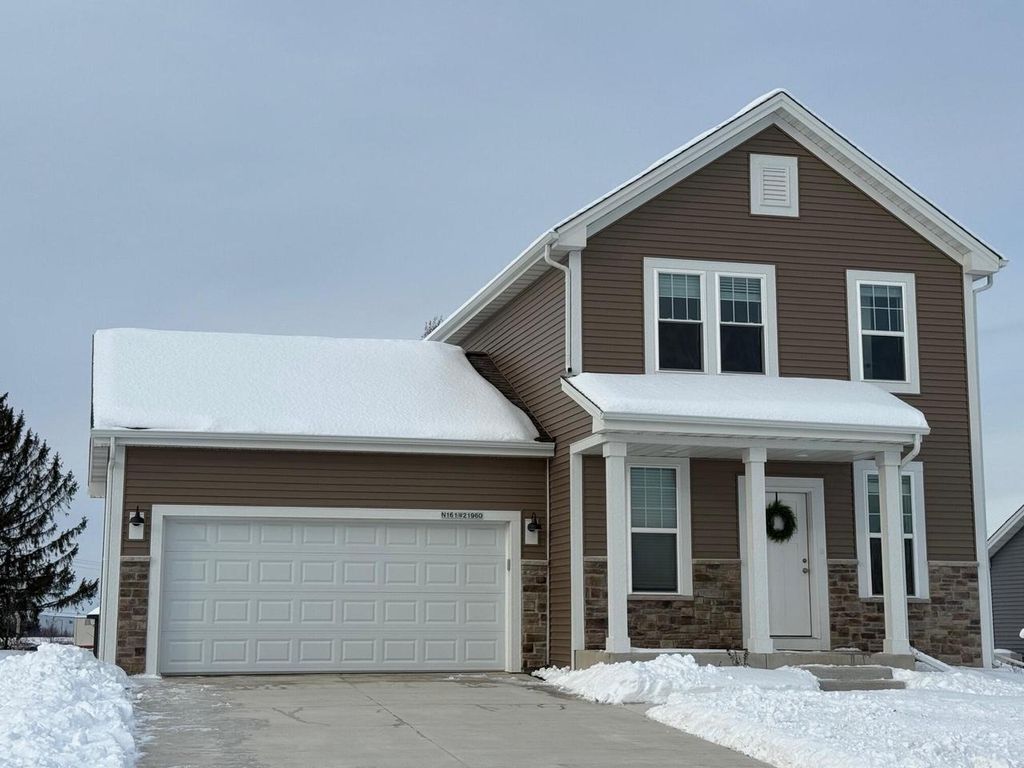 Photo of N161W21960 Daisy DRIVE, Jackson, WI 53037 (MLS # 1944972)