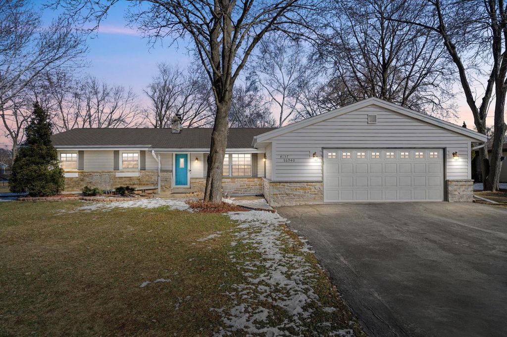 Photo of W137S6940 Clarendon PLACE, Muskego, WI 53150 (MLS # 1952207)