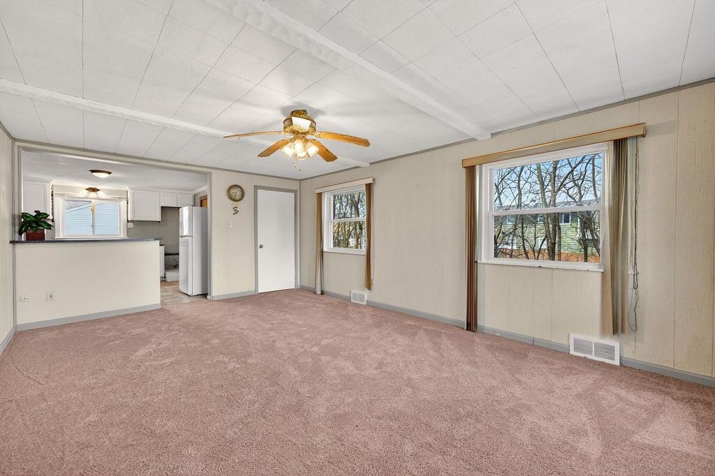 Photo of 3561 S 31st STREET, Greenfield, WI 53221 (MLS # 1959607)