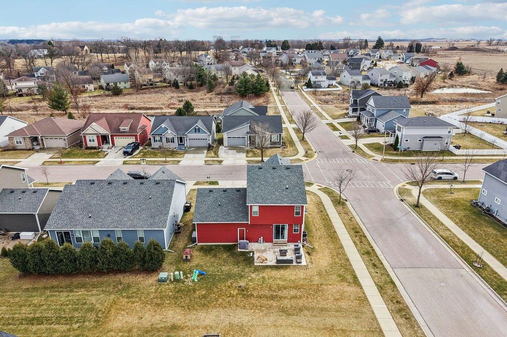 Photo of 117 Crooked Tree CIRCLE, Deforest, WI 53532 (MLS # 2016910)