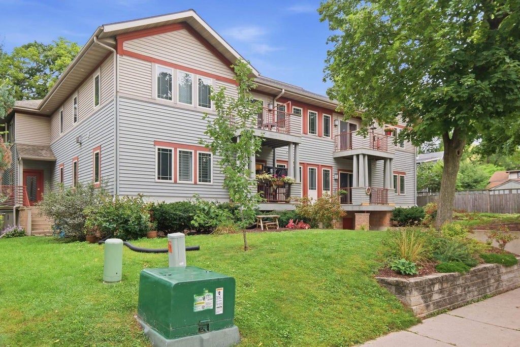 Photo of 1140 E Dayton STREET #203, Madison, WI 53703 (MLS # 2033485)