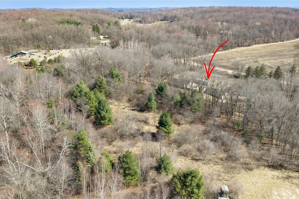 Photo of E450 Grenlie ROAD, Waupaca, WI 54981 (MLS # 50323018)