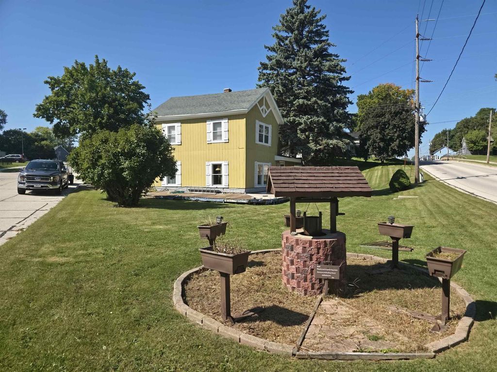 Photo of 859 Broadway STREET, Sheboygan Falls, WI 53085 (MLS # 50319224)