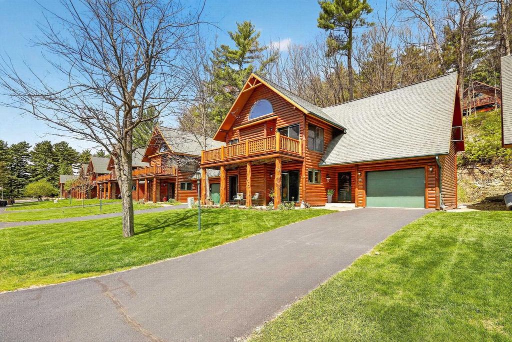 Photo of 55 Bowman ROAD #308, Wisconsin Dells, WI 53965 (MLS # 2021855)